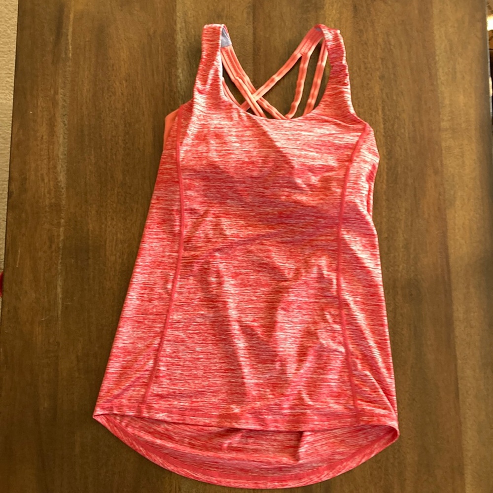 Lululemon backless top with built in bra